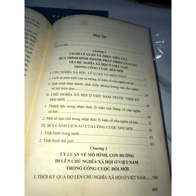 Chủ nghĩa xã hội ở Việt Nam những vấn đề lý luận từ công cuộc đổi mới  738086