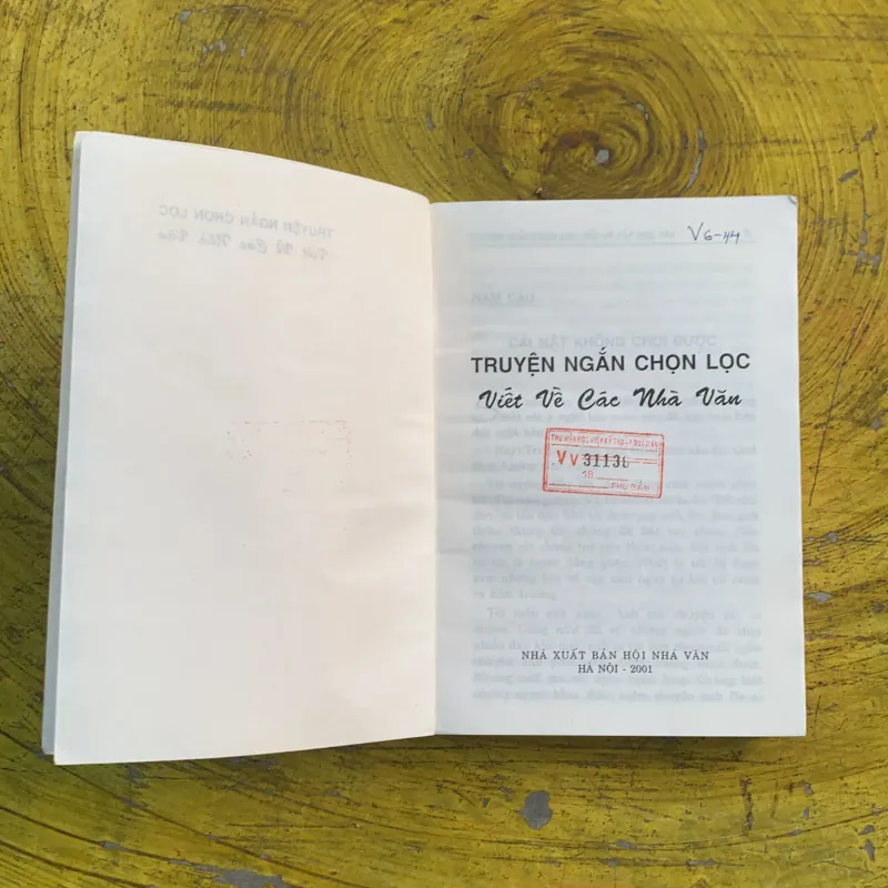 TRUYỆN NGẮN CHỌN LỌC VIẾT VỀ CÁC VĂN  790759