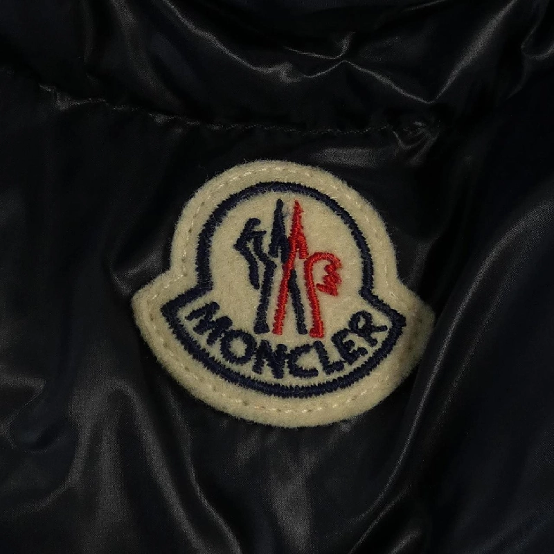 Áo khoác lông vũ MONCLER SUYEN 630333