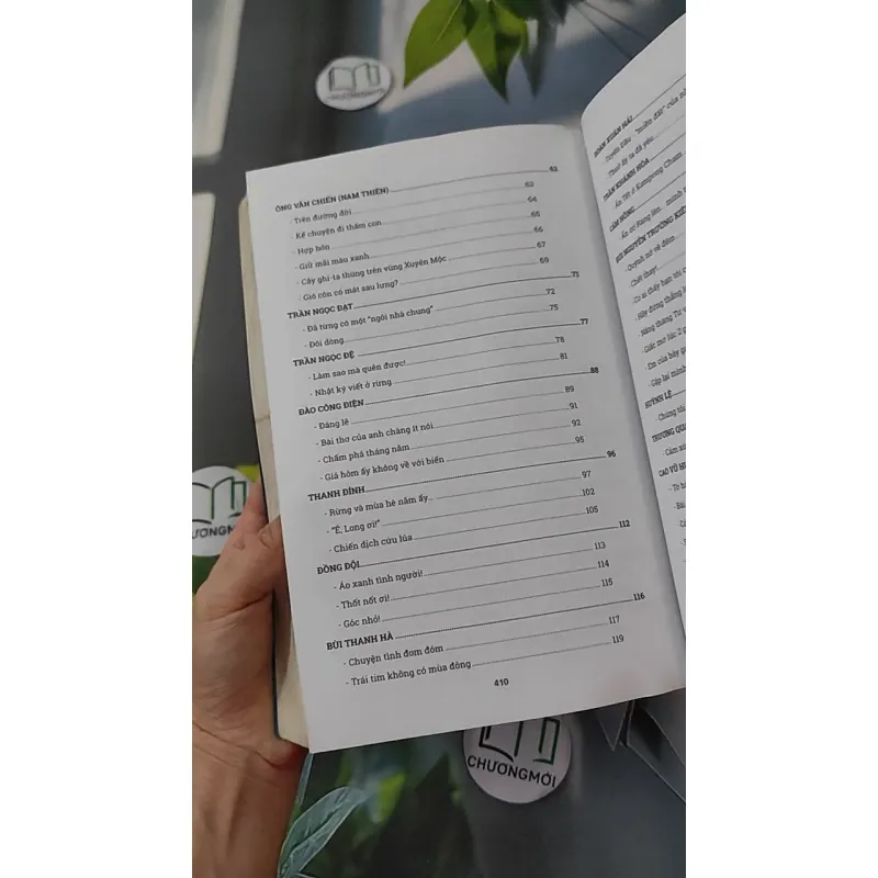 [MIỄN PHÍ BỌC SÁCH] Một thời chân đất 1018838