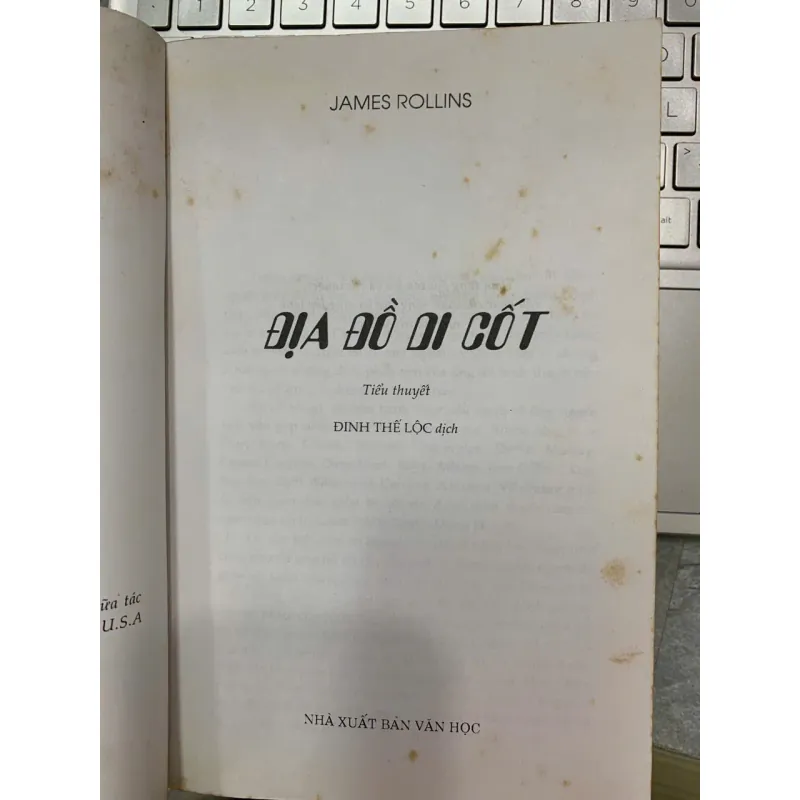 ĐỊA ĐỒ DI CỐT - JAMES ROLLINS 574153