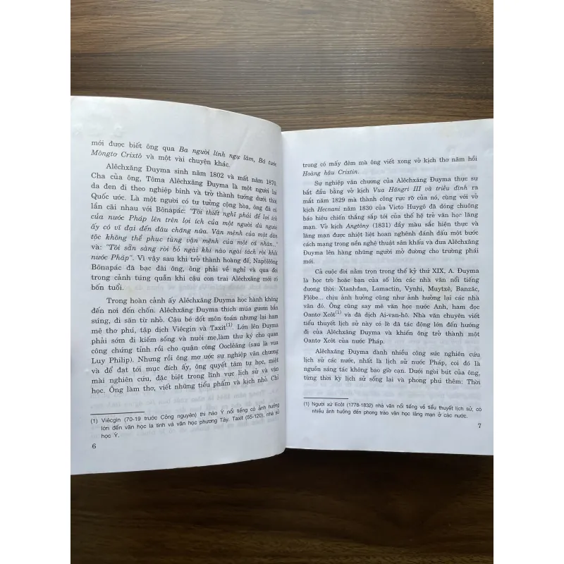 Ba chàng lính ngự lâm - Alếchxăng Đuyma 968788