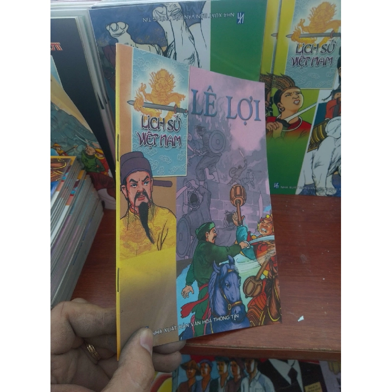 (TẶNG BOOKMARK) Lê Lợi 2006 Truyện tranh RBK-AK19 946850
