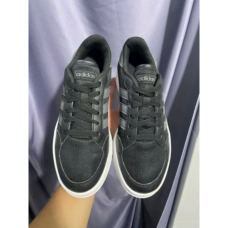 Giày chính hãng  702881