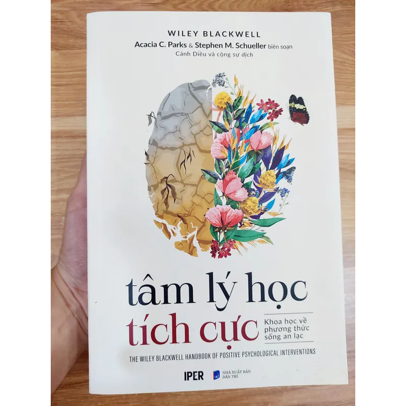 Tâm lý học tích cực - Phương pháp sống an lạc 603379