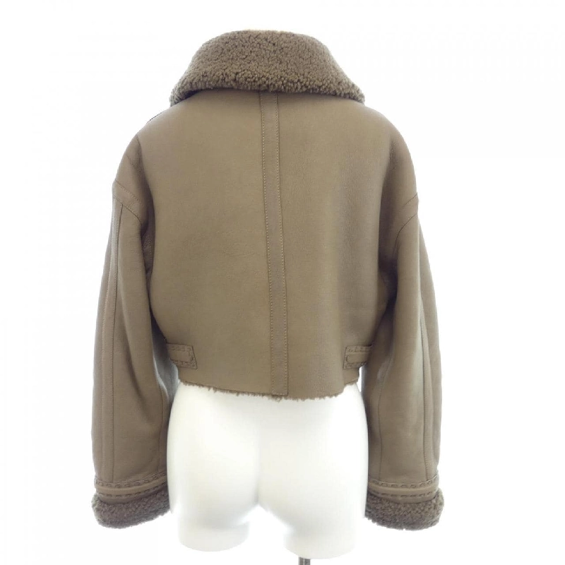 Áo khoác lông cừu FENDI FM5288 AHBD F1ENJ 632056