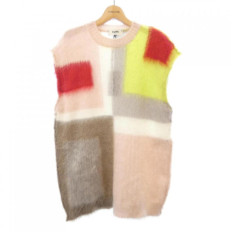 【Mã giảm giá】FENDI Áo len 639755