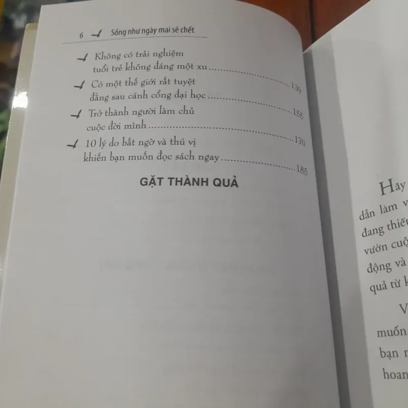 SỐNG NHƯ NGÀY MAI SẼ CHẾT 675486