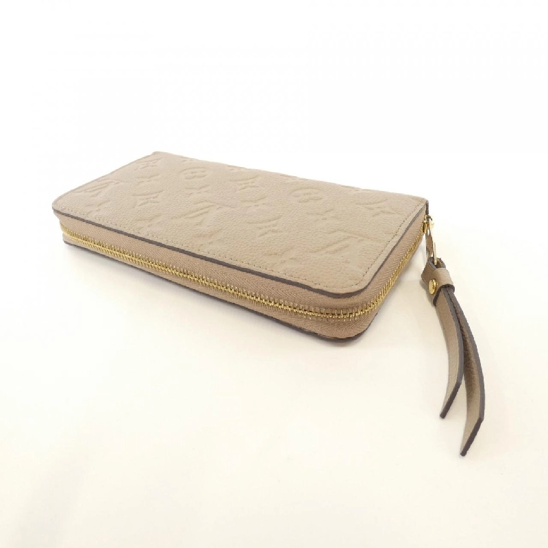 Ví Zippy Monogram Empreinte Louis Vuitton M69034 621205