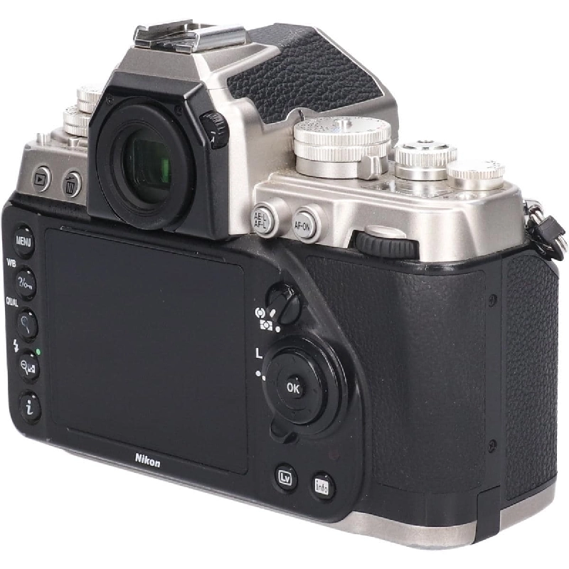 ＤＦ - Hàng hiệu Authentic 879656