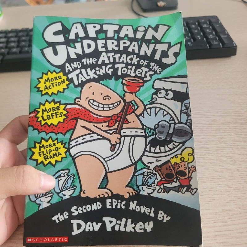 Captain Underpants and the Attack of the Talking Toilets Dav Pilkey 531316