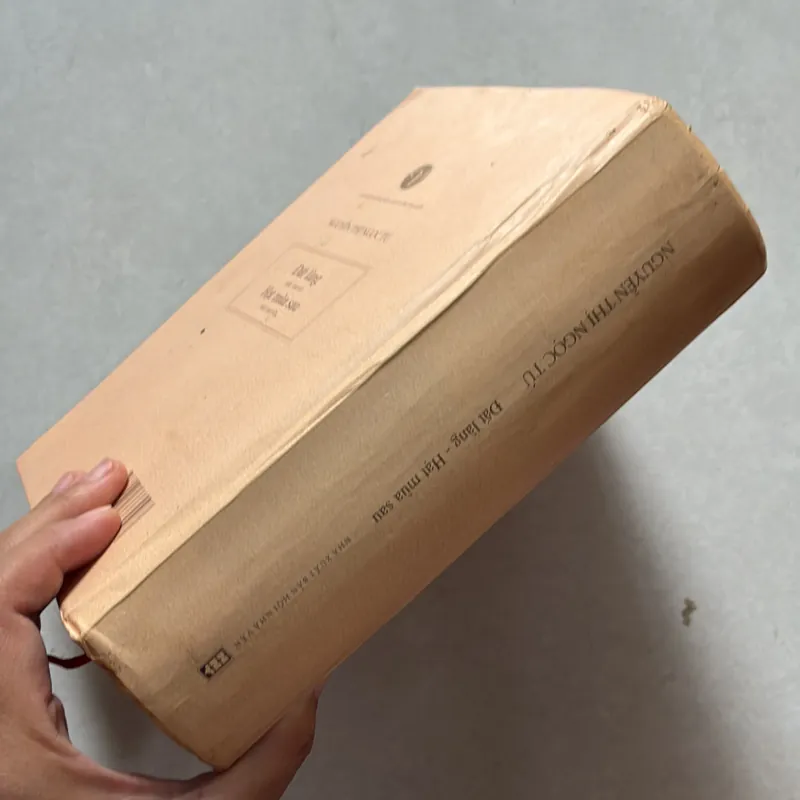 Đất làng - Nguyễn Thị Ngọc Tú 712073