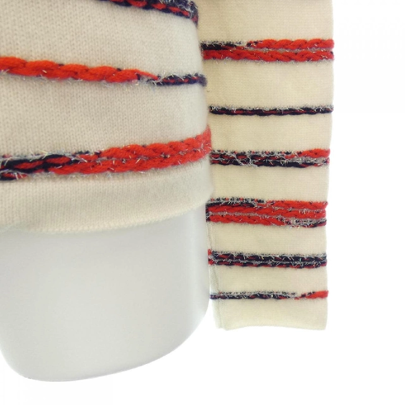 【Khuyến mãi】Áo khoác cardigan CHANEL 638739