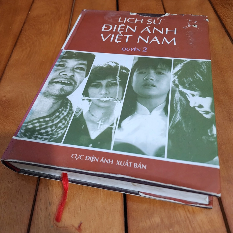 Lịch sử điện ảnh Việt Nam | 2 tập khổ to bìa cứng giấy láng 550310