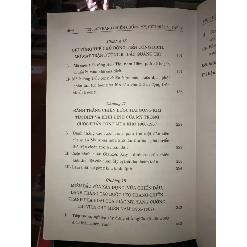 Lịch sử kháng chiến chống Mỹ, cứu nước 1954 - 1975 tập IV Cuộc đụng đầu lịch sử 792323