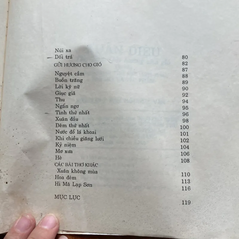 Xuân Diệu thơ thơ gửi hương cho gió 936653