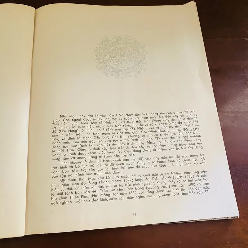 Nghệ thuật chạm khắc cổ Việt Nam qua các bản rập (năm 1975)  720116