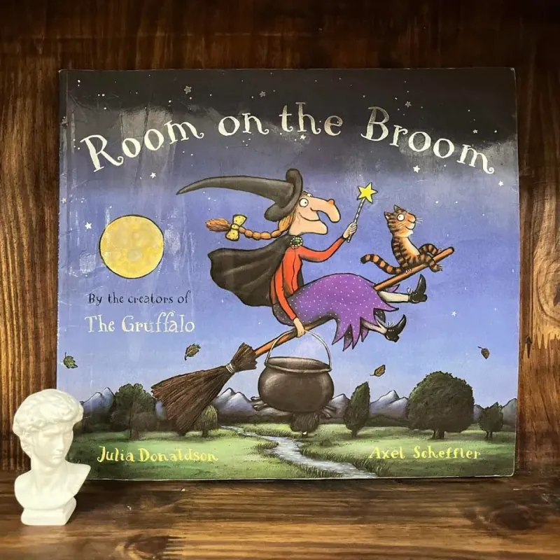 Room on the Broom 973917