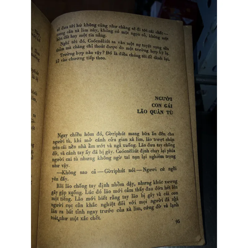 Hoa uất kim cương đen - Alếch xăng duyma 799771