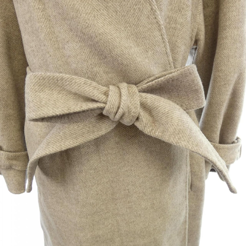 Áo khoác ebure - Hàng hiệu Authentic 818724