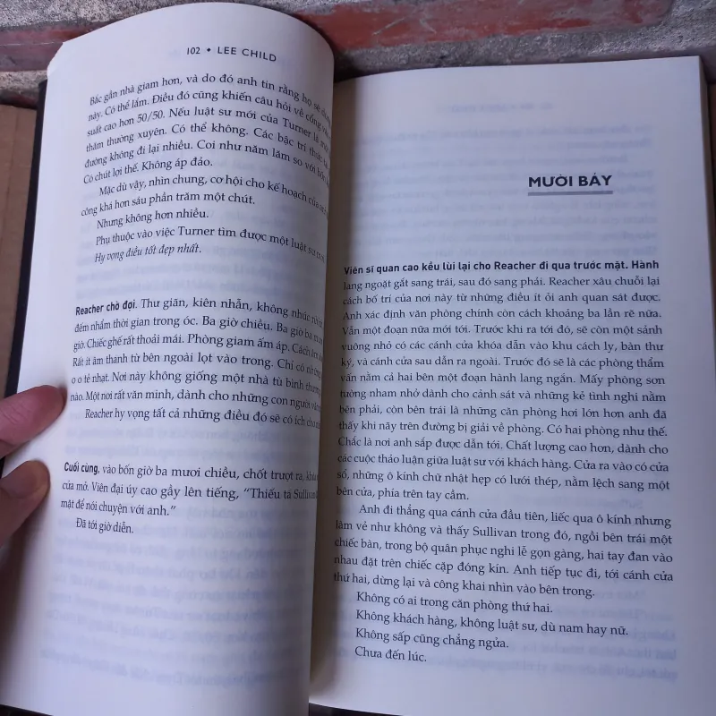 Tiểu thuyết trinh thám Không Trở Lại - 	 Lee Child 1012950