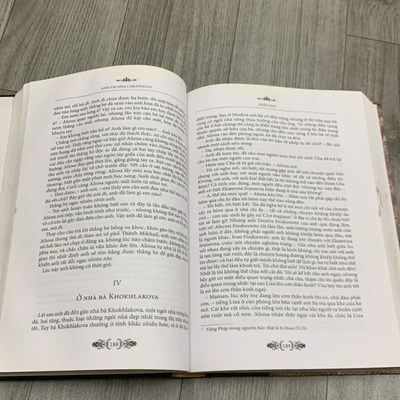 Anh em nhà caramazov - F M Dostoievski. Tập 1. 4a1 756466