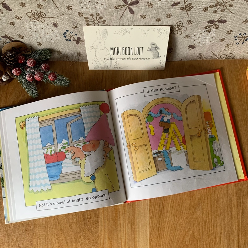 Sách tranh tiếng anh Where's Rudolph?, Used, Bìa cứng 463591