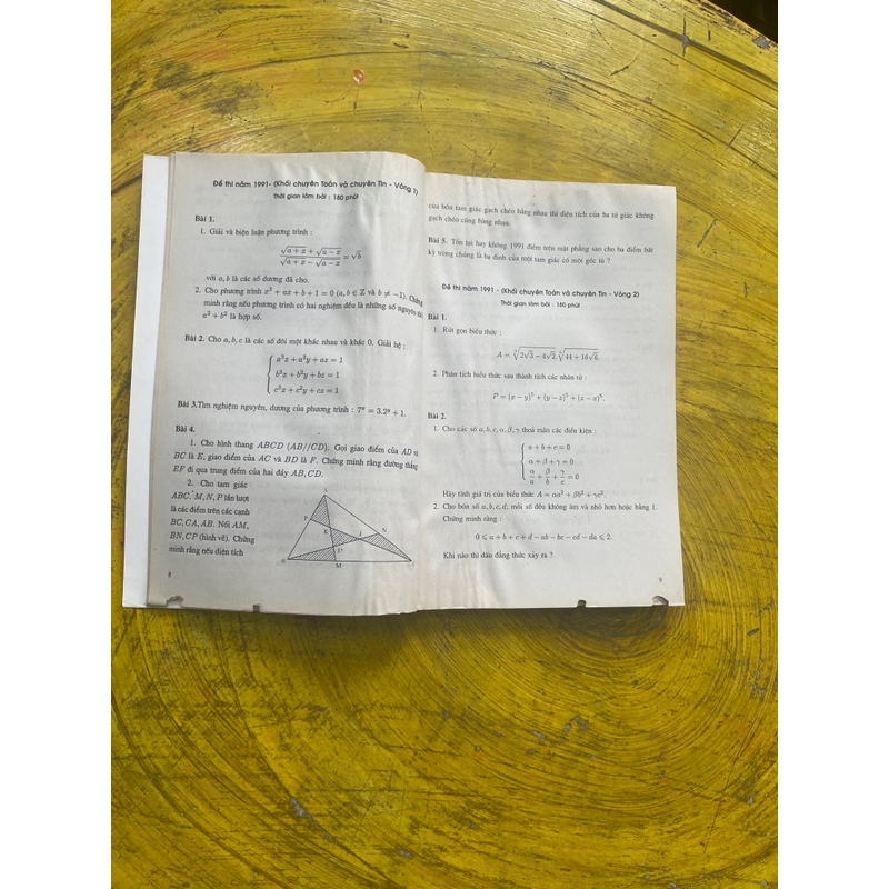 TUYỂN TẬP ĐỀ THI TUYỂN SINH THPT CHUYÊN MÔN: TOÁN 544905