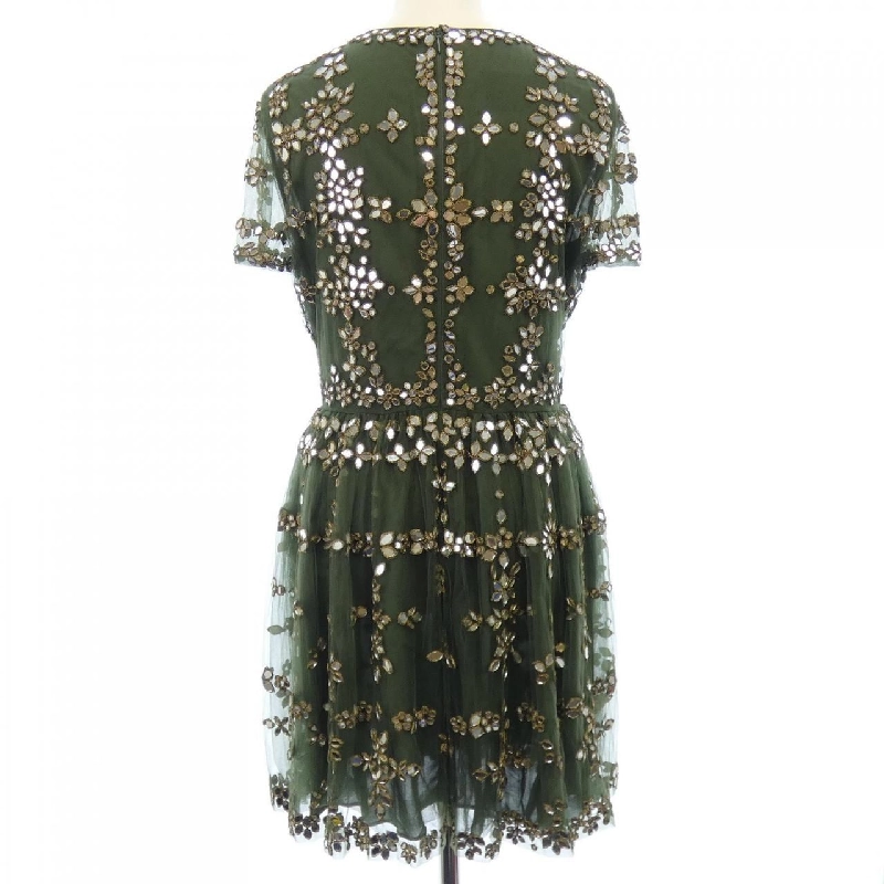 Váy đầm VALENTINO - Hàng hiệu Authentic 814485