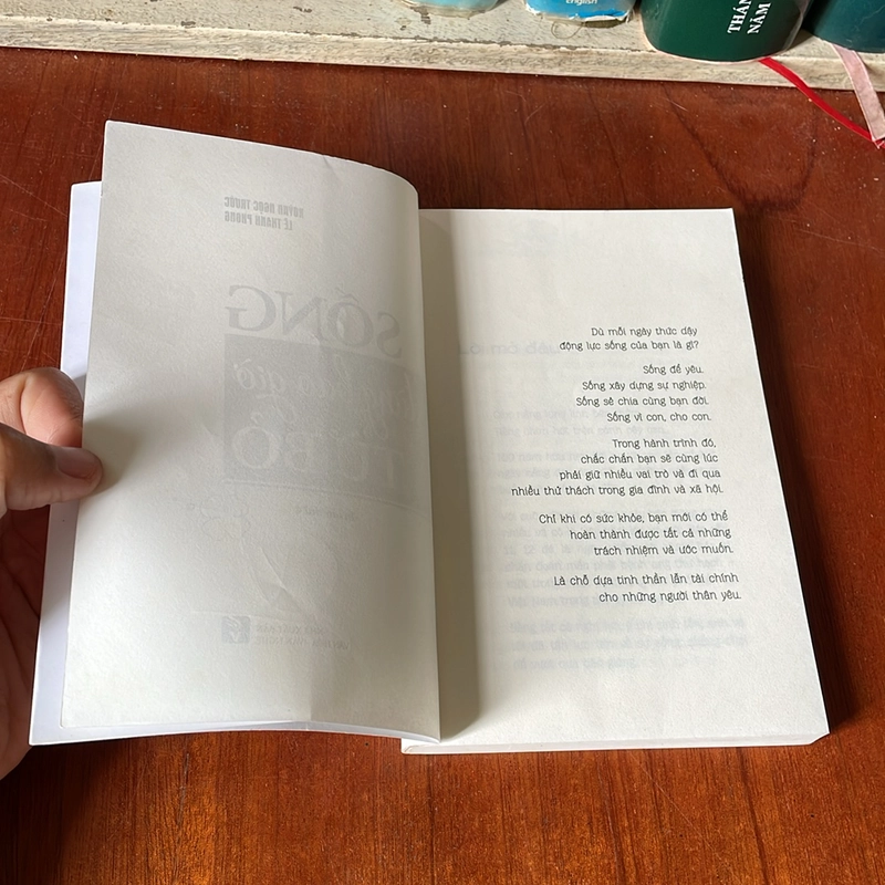 II Sách Kỹ Năng: Sống Đừng Bao Giờ Từ Bỏ - Huỳnh Ngọc Trước, Lê Thanh Phong - 2020 536746