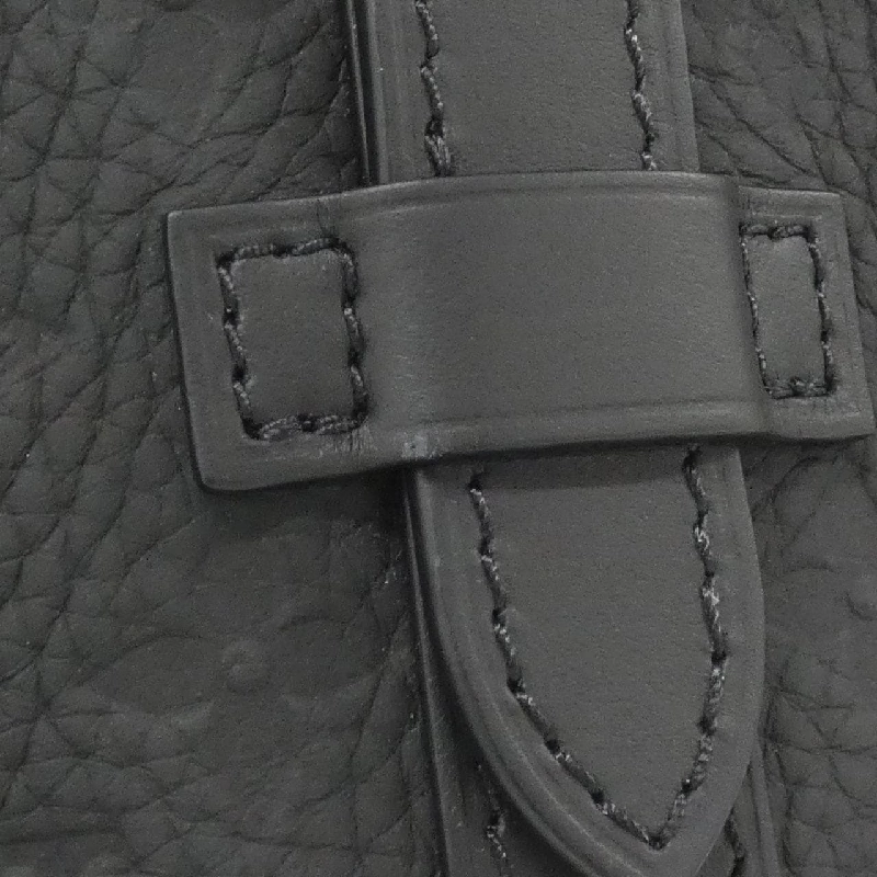 Túi đeo vai Louis Vuitton Trillon Monogram Nano Christopher M83164 612539