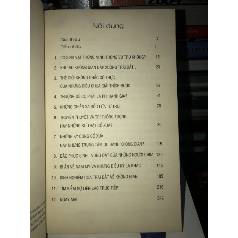 Dấu ấn các nền văn minh của những vị thần - Ký ức của tương lai - Erich Von Daniken 763083
