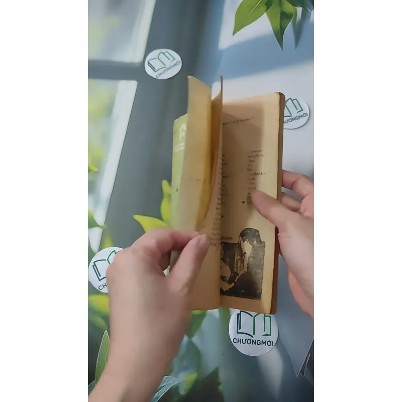 [XƯA] Follow Me By Barry Tomalin- Book 1 (1985) - Barry Tomalin 997783