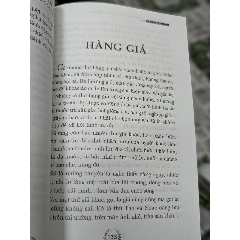 Người Việt từ nhà ra đường - Bằng Sơn 387203