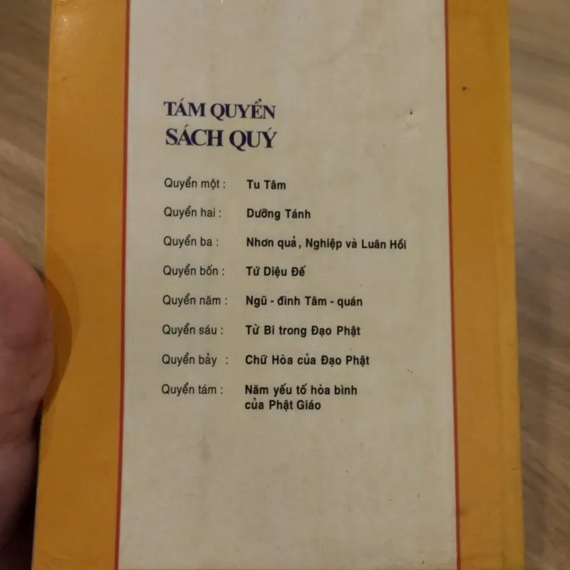 sách "Tám Quyển Sách Quý" của Hòa thượng Thích Thiện Hoa. 1041805