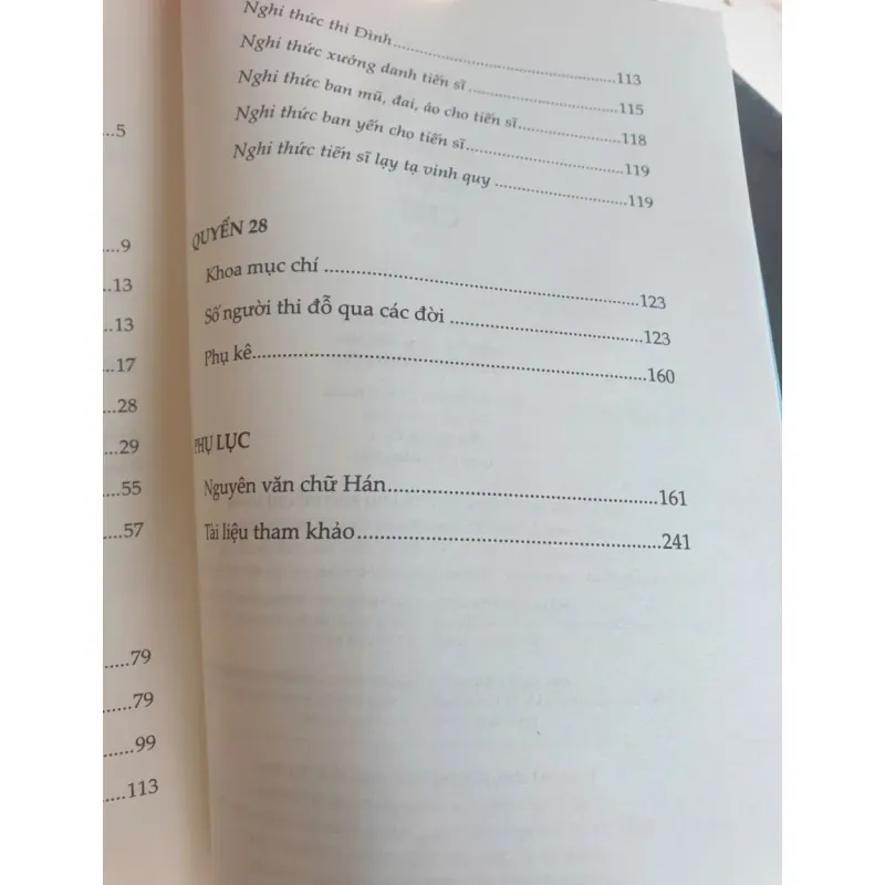 Lịch Triều Hiến Chương Loại Chí - Khoa Mục Chí - Phan Huy Chú mới 90% 786491