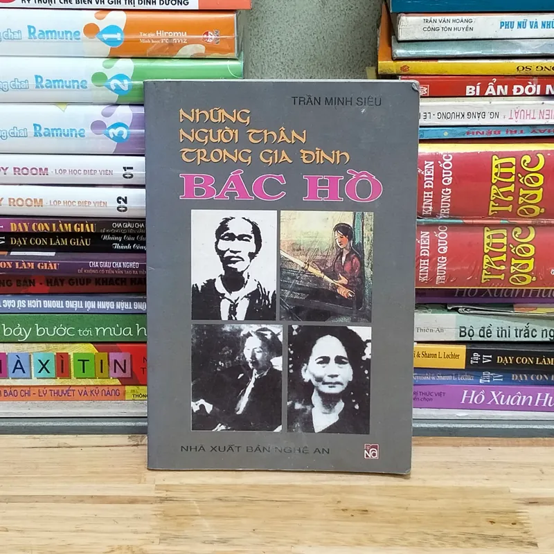 Những người thân trong gia đình Bác Hồ 577082