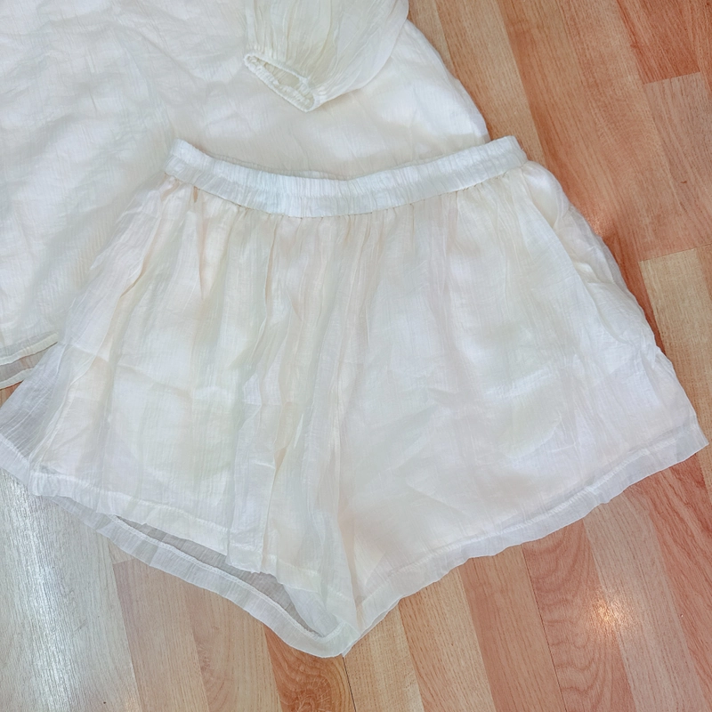 Set áo quần short  lụa tơ siêu mát bigsize đi biển cho cô nàng chubby 494276