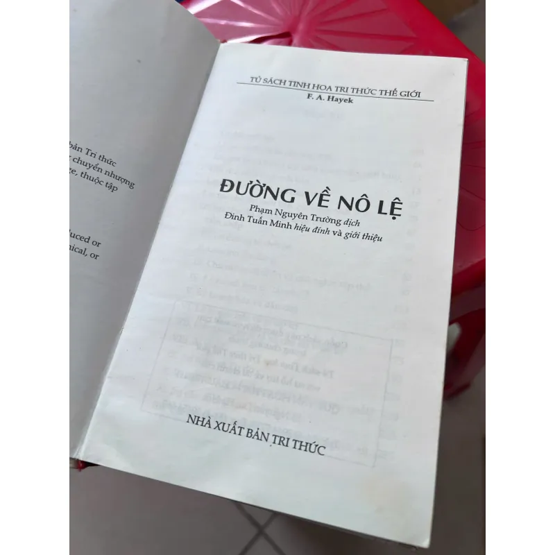 ĐƯỜNG VỀ NÔ LỆ - F. A. HAYEK (Phạm Nguyên Trường dịch) 931376