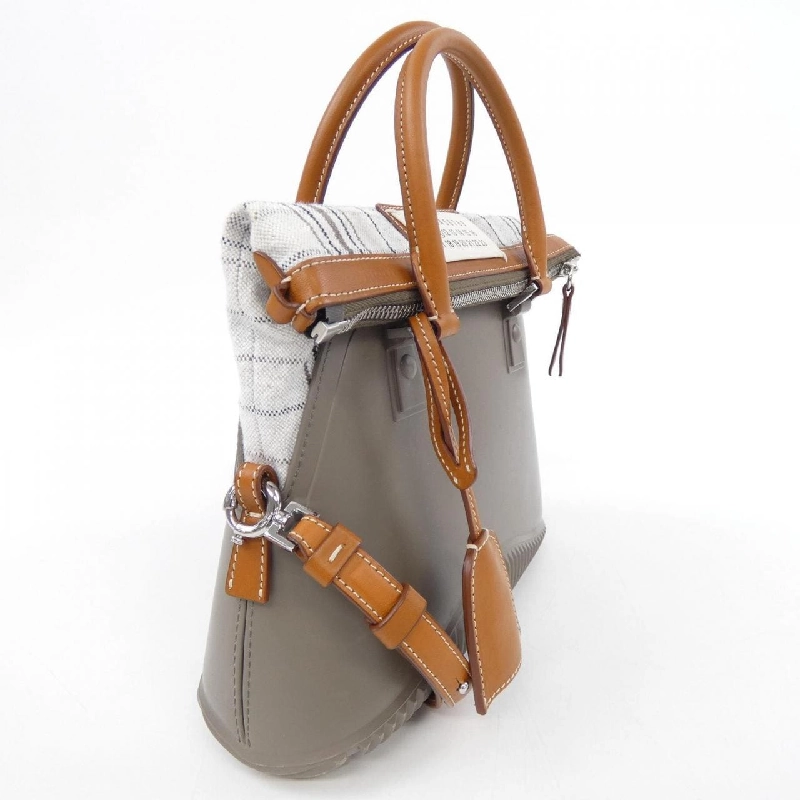 Túi xách Maison Margiela SB3WG0009 5AC - Hàng hiệu Authentic 831953