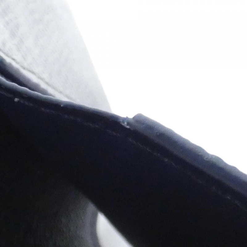 Louis Vuitton Taiga Porte-Feuille Multiple M25963 Ví tiền - Hàng hiệu Chính hãng 770224