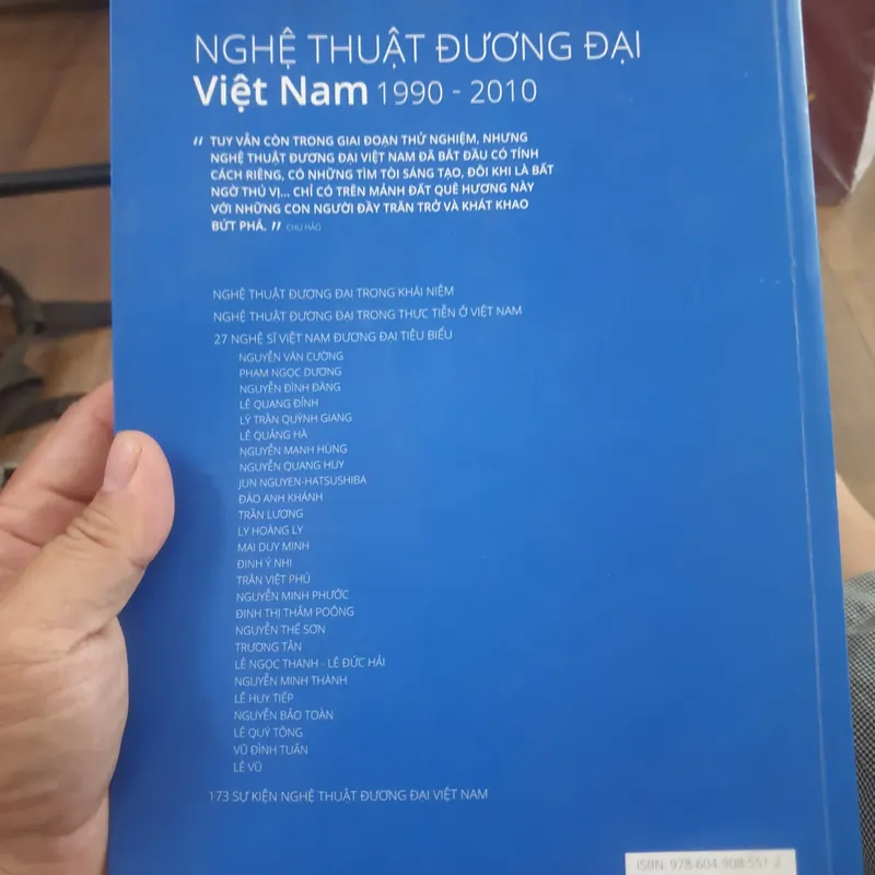 Mỹ Thuật Việt Nam Đương Đại từ 1990-2010 (sách đẹp, hiếm, nhiều giá trị) 569793