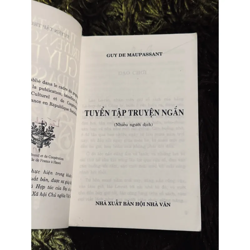 Tuyển tập truyện ngắn Guy De Maupassant 1020159