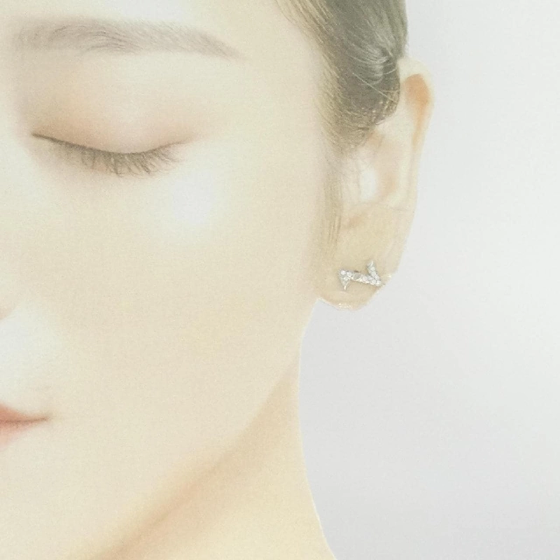 Louis Vuitton LV Vault Upside Down Bông tai - Hàng hiệu Chính hãng 847551