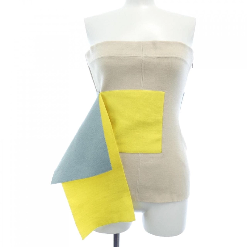 【Khuyến mãi】FENDI Áo 645286