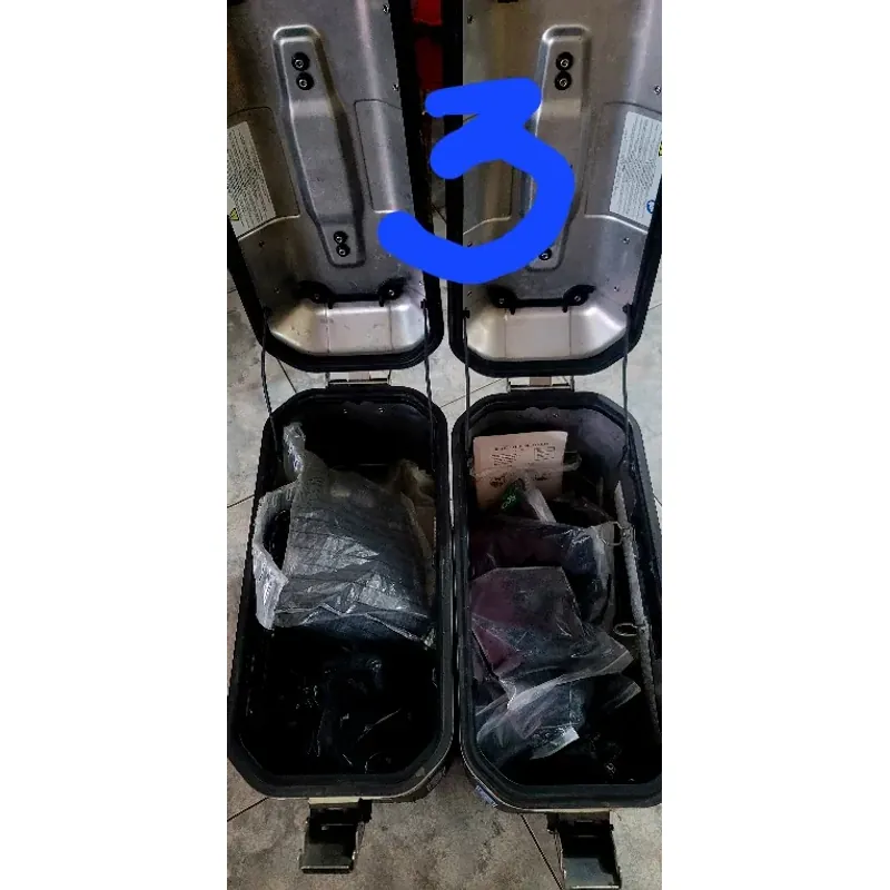 Thùng nhôm GiVi trekker Dolimiti 780525