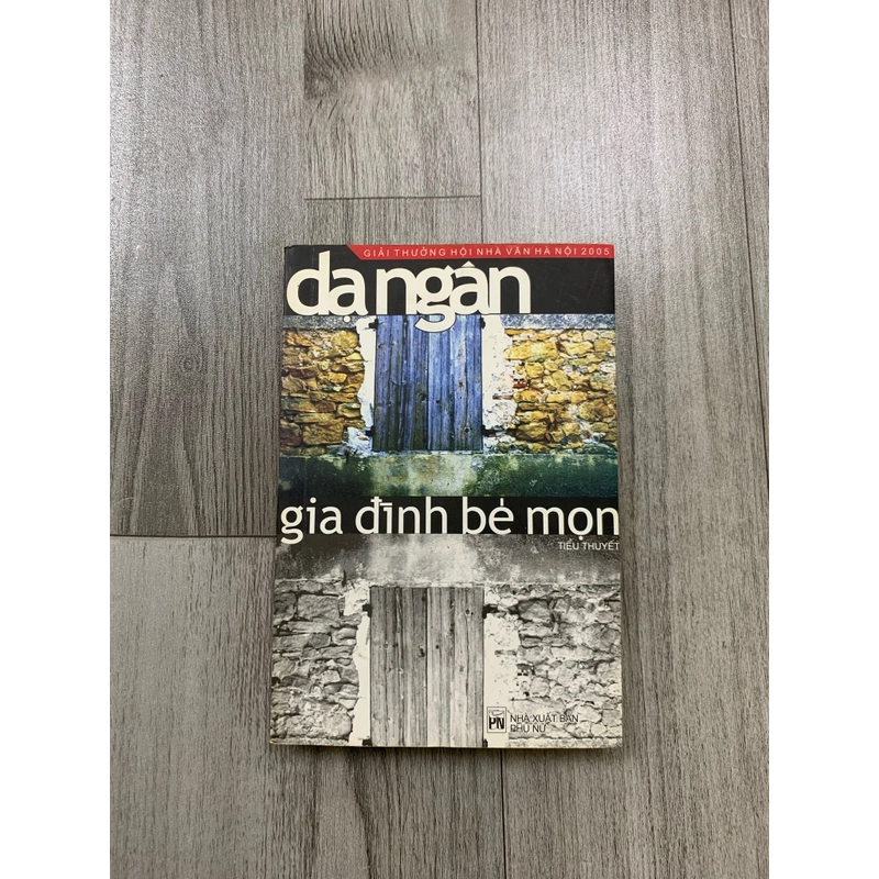 Gia đình bé mọn - dạ ngân. 999 458967