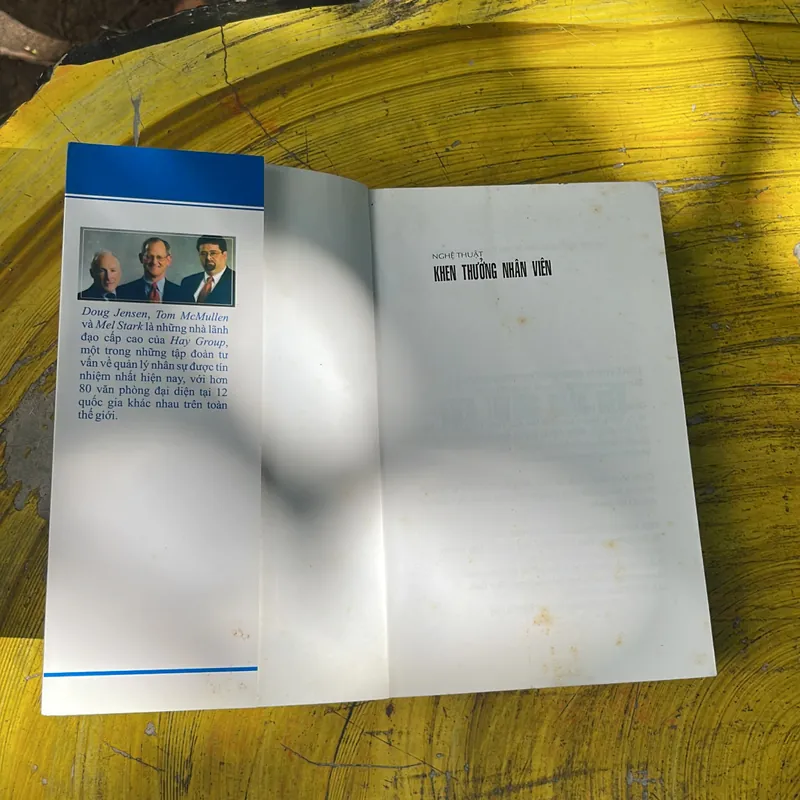 COMBO NGHỆ THUẬT KHEN THƯỞNG NHÂN VIÊN & NGHỆ THUẬT THUYẾT PHỤC VÀ GÂY CẢM TÌNH 735752