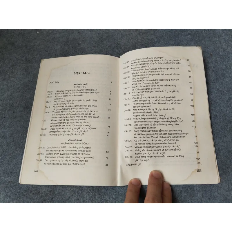 XÃ HỘI HOÁ CÔNG TÁC GIÁO DỤC. NHẬN THỨC VÀ HÀNH ĐỘNG 718892