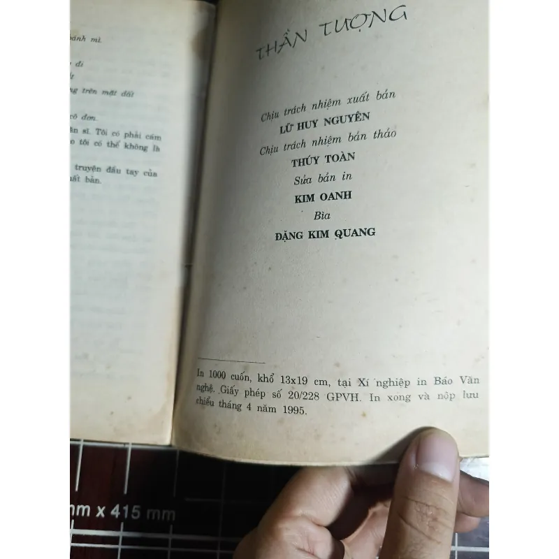 Thần tượng ( giải Nobel Văn học 1991) - Nadine Gordimer 754701